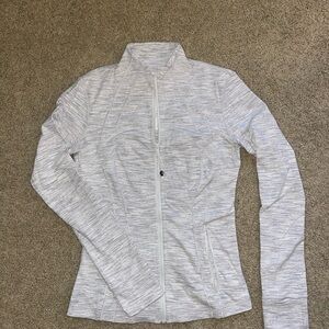 Lululemon define jacket size 6